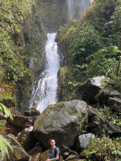 258235528_10220029845244404_8010880936607678475_n-400x533